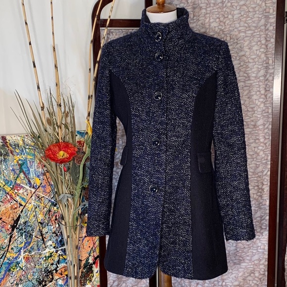 Kensie blue and blue tweed coat. - Picture 2 of 8